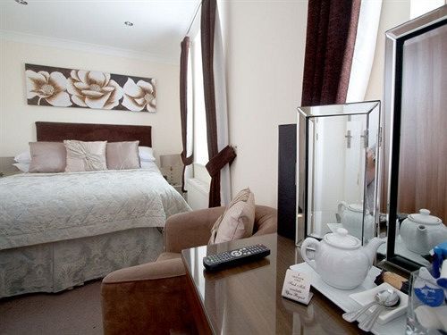 קרייסטצ'רץ' Grosvenor Lodge Guest House מראה חיצוני תמונה